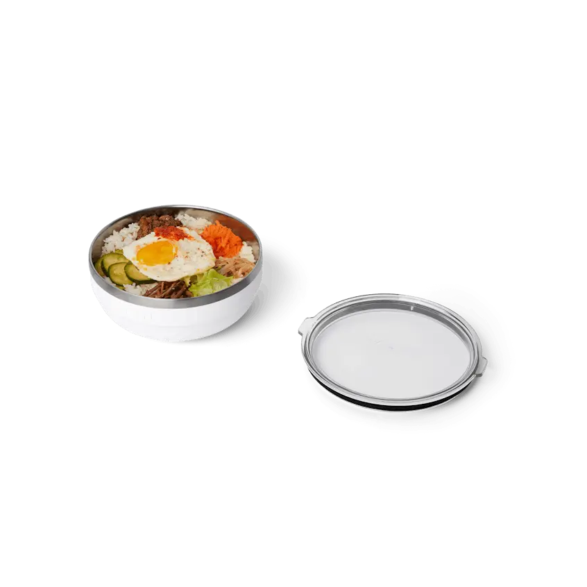 W-site_studio_Food_Bowls_Shallow_White_Medium_3qter_Food_407_Primary_B_2400x2400.webp