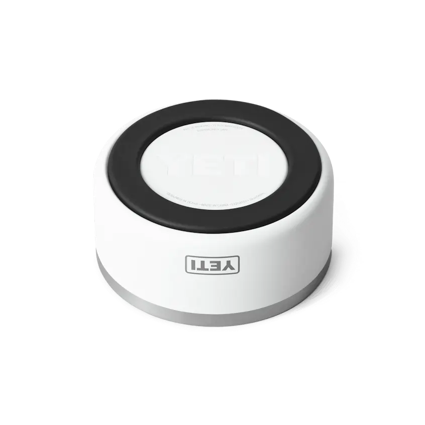 W-site_Studio_Boomer_Dog-Bowl_4_White_Bottom_4206_Primary_B_2400x2400.webp