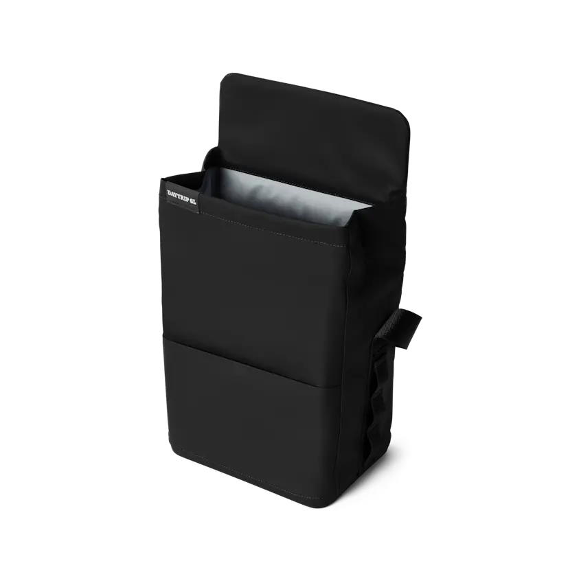 site_studio_soft_goods_Daytrip_Bag_6L_Black_3qter_Open_574_Primary_B_2400x2400.webp