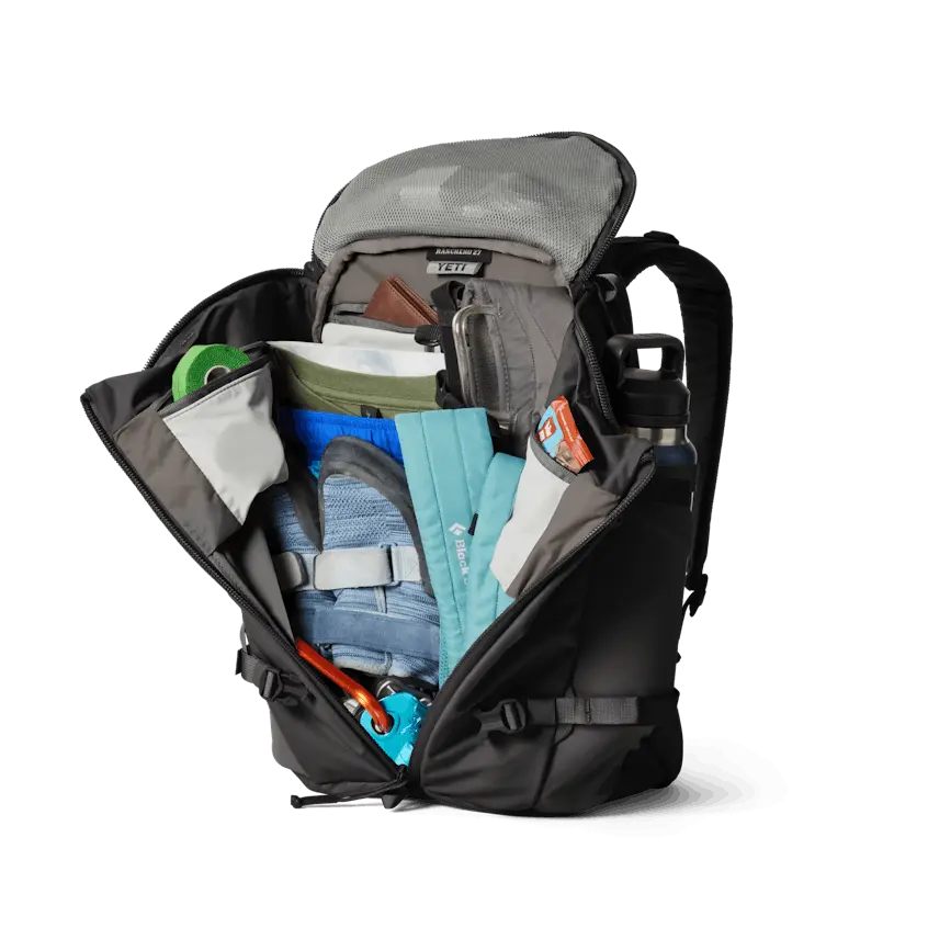 site_studio_bags_Ranchero_27L_Black_Packed_270_Primary_B_2400x2400.webp