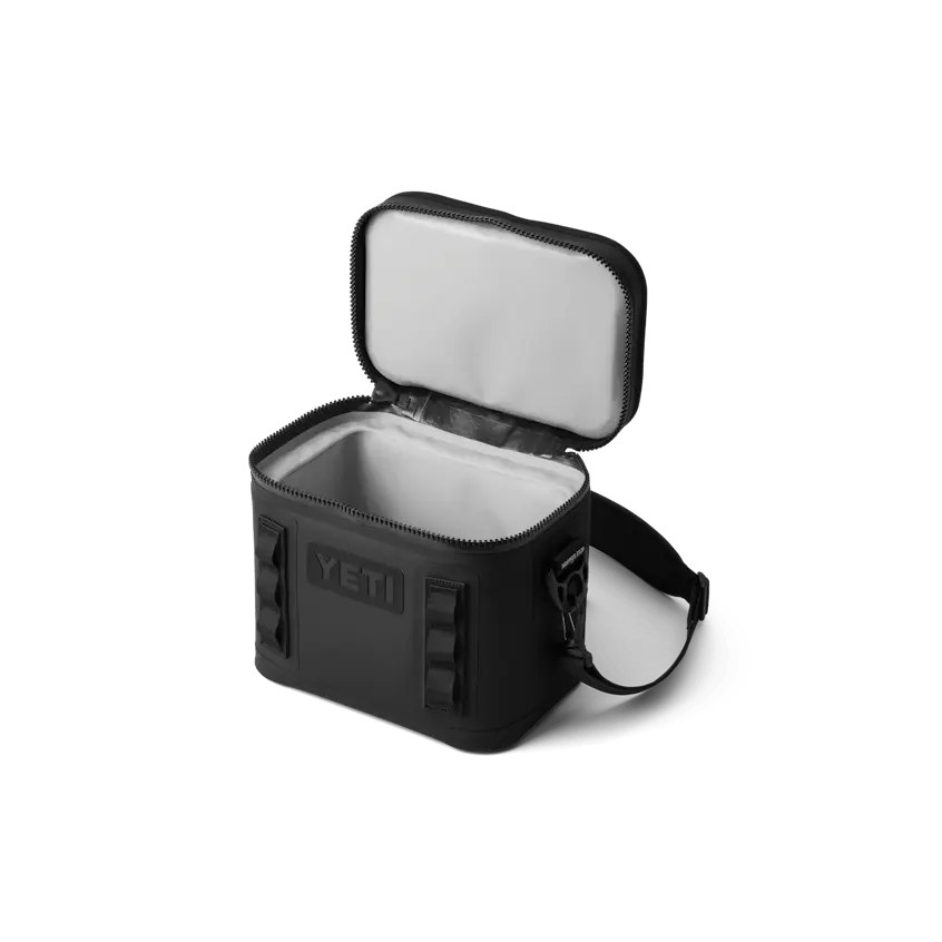 W-220111_2H23_Color_Launch_Soft_Goods_Hopper_Flip_8_Black_3qtr_Open_1746_Primary_B_2400x2400.webp