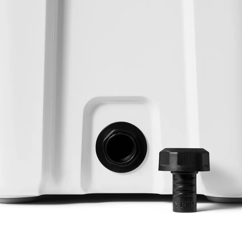 site_studio_hard_coolers_Roadie_24_2-0_White_Detail_106_Primary_B_2400x2400.webp