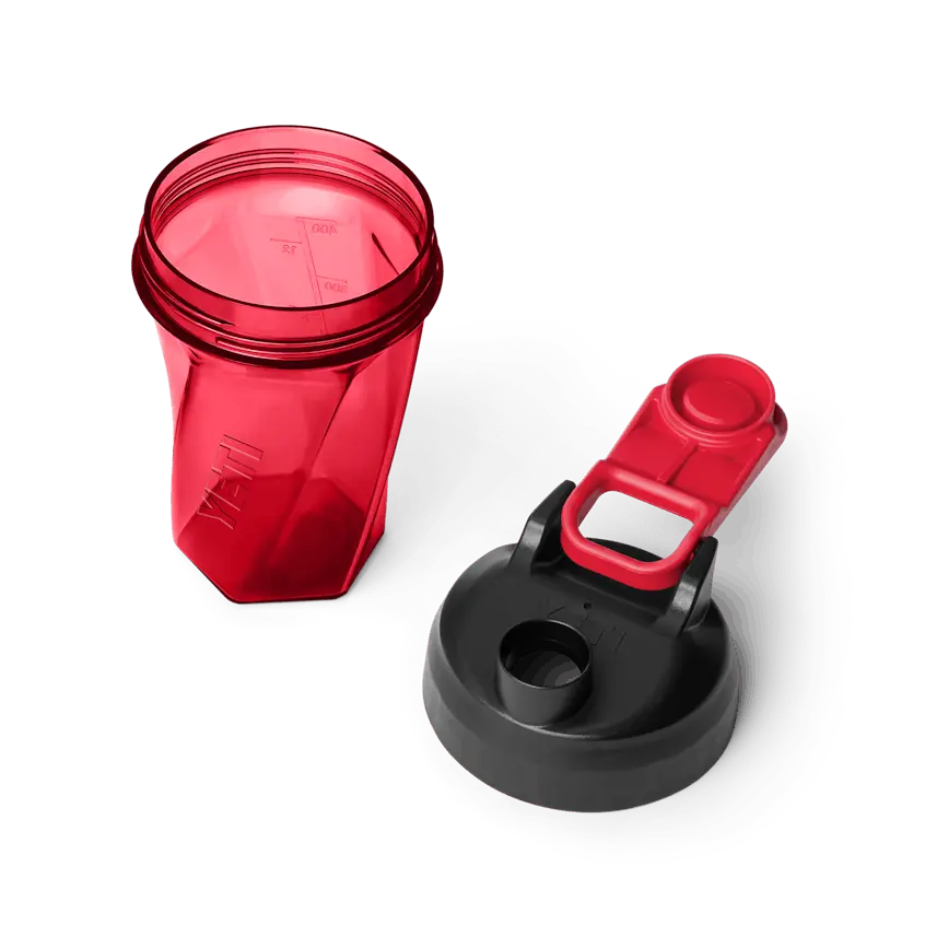 Site_Studio_Drinkware_Yonder_Shaker_Bottle_20oz_Rescue_Red_3qtr_Lid_051_B_2400x2400.webp